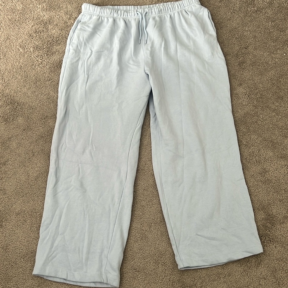 OLD NAVY WIDE LEG SWEATS